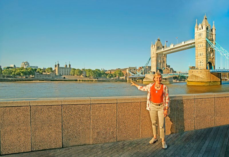 Liudmila Saburova - tourist guide in England